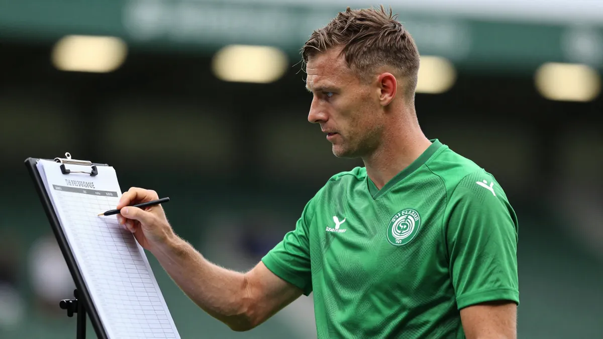 Shelbourne clinch Ajax clash after dramatic aggregate win